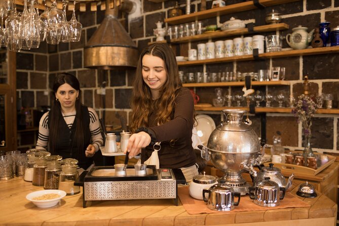 Private Traditional Coffee And Dessert Making Activity - Key points at a glance