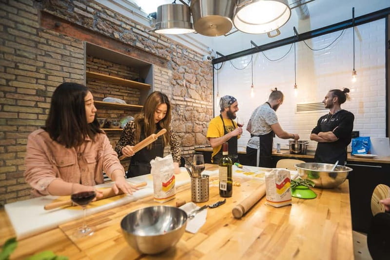 Rome: Pasta Cooking Class with Wine, Coffee, and Limoncello - Lunch, wine, coffee, and limoncello complete the lesson