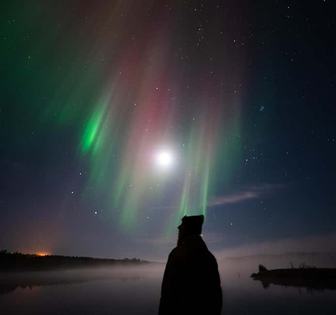 Rovaniemi: Coffee under Northern Lights & Professional Photo - When the aurora finally appears