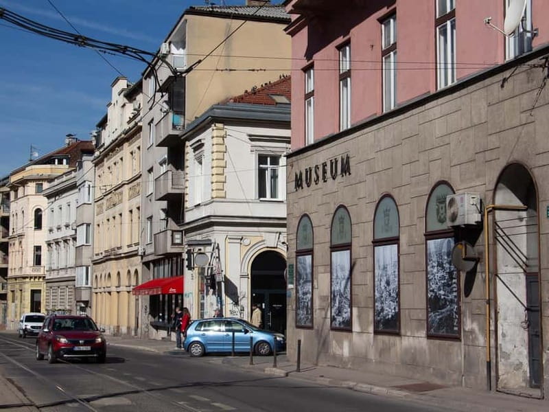 Sarajevo: City Tour with Bosnian coffee ritual ☕️ - Is $38 a fair price?