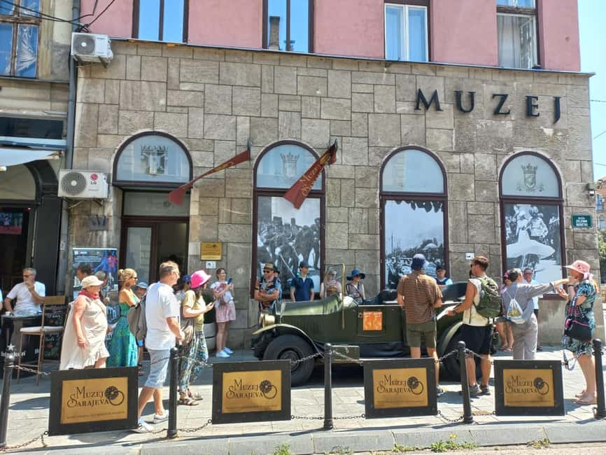 Sarajevo Old Town: Bosnian Coffee, Baklava & Panoramic Views - Latin Bridge and the event that changed Europe