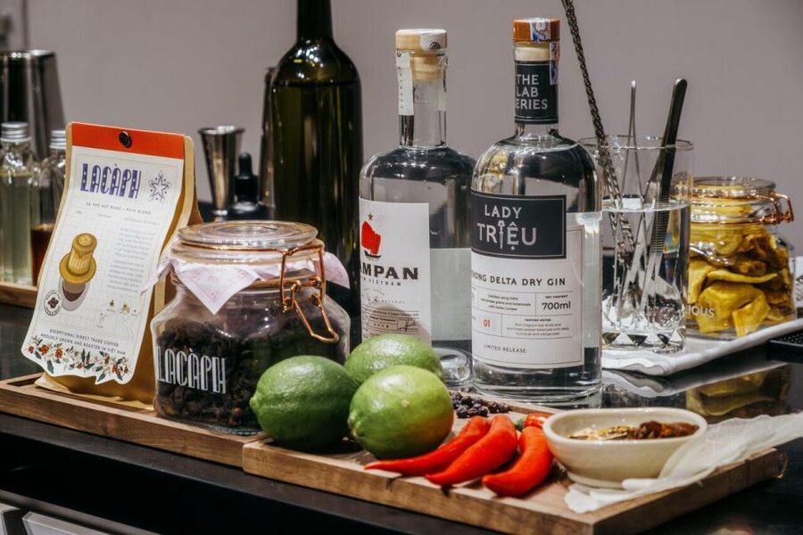 Shake & Savor: Coffee-Themed Cocktails from Việt Nam - What the 90-minute format does well