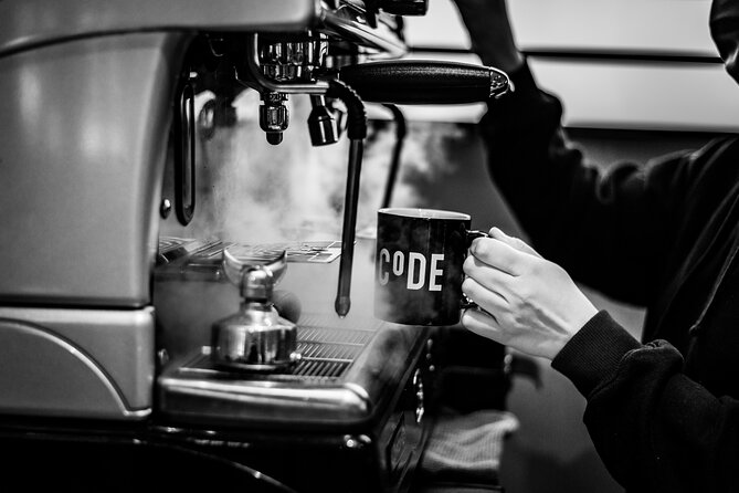 Small-Group Historic Coffee Tour in Edinburgh - Guides who make the stories work