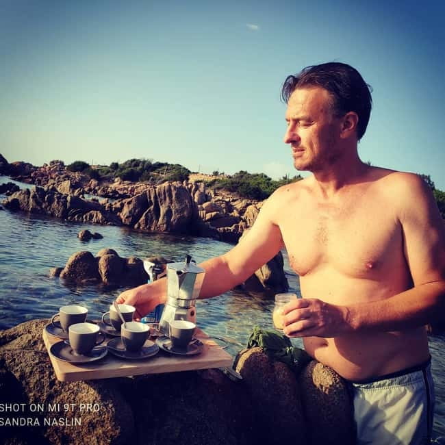 Sunrise Kayak Tour / Snorkeling and Italian Coffee Included - The first 40 minutes: paddling into the morning